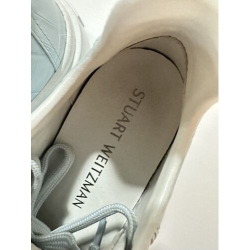 Stuart Weitzman Ryan Croc-Embossed Leather Low - Top Sneaker Light Blue 6 - Picture 11 of 11